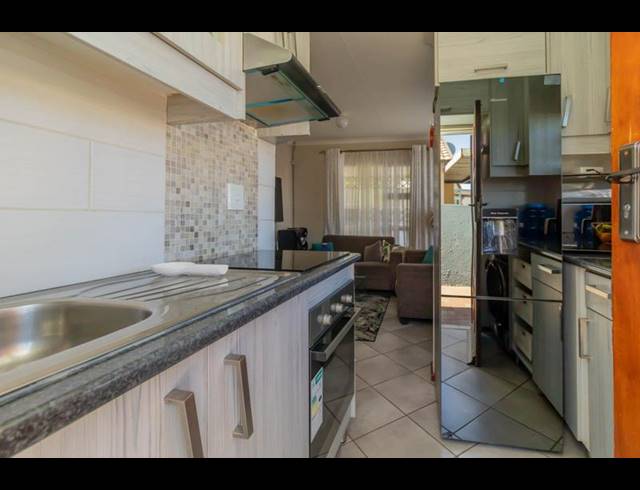 2 BEDROOM HOUSE FOR SALE IN ALLIANCE